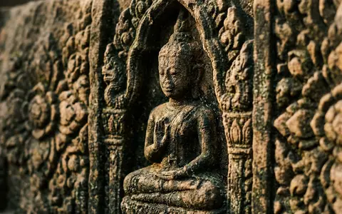 Extreme Makroaufnahme eines Materialdetails am Wahrzeichen Wat Sisaket Vientiane in Vientiane Laos, taktile Struktur und - Foto: THN