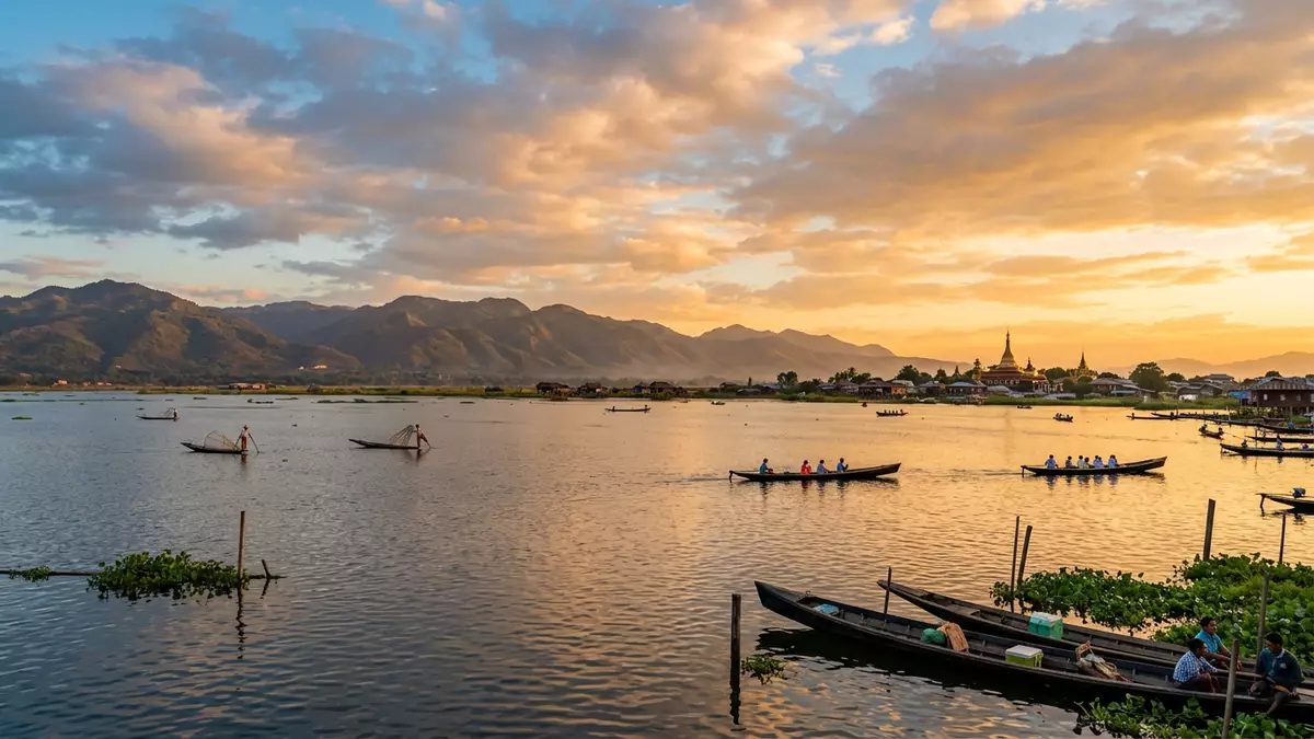 Fotorealistische Ansicht von Inle-See in Nyaungshwe, Myanmar im Abendlicht