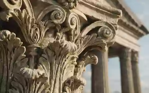 Extreme Makroaufnahme eines Materialdetails am Wahrzeichen Pantheon Rom in Rom Italien, taktile Struktur und weiches - Foto: THN