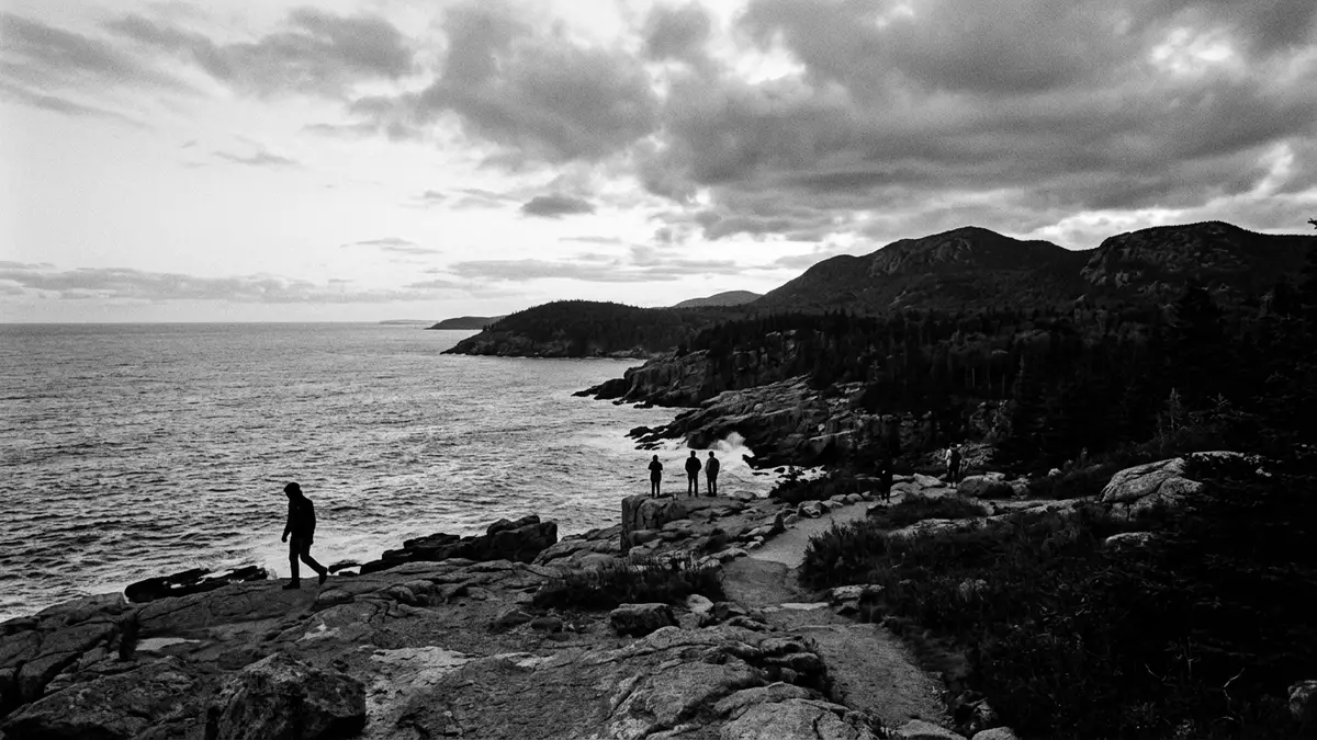 Schwarzweiss-Reportage vom Wahrzeichen Acadia-Nationalpark in Bar Harbor, USA