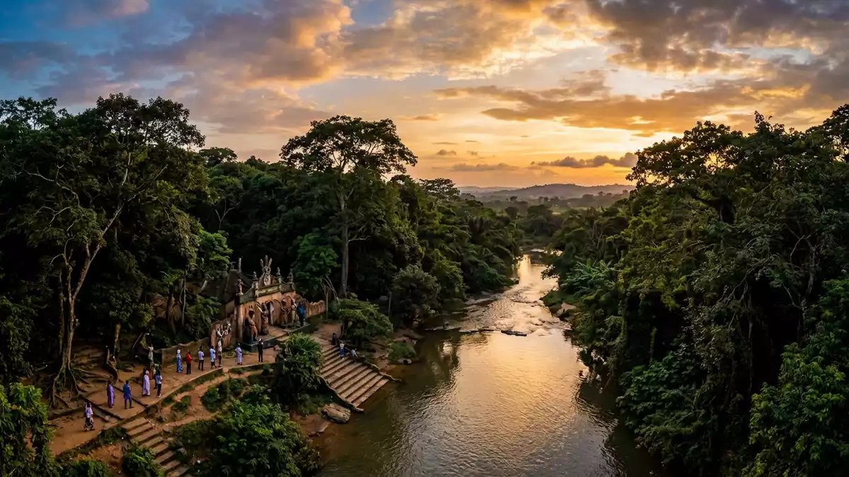 Fotorealistische Ansicht von Osun-Osogbo Sacred Grove in Osogbo, Nigeria im Abendlicht