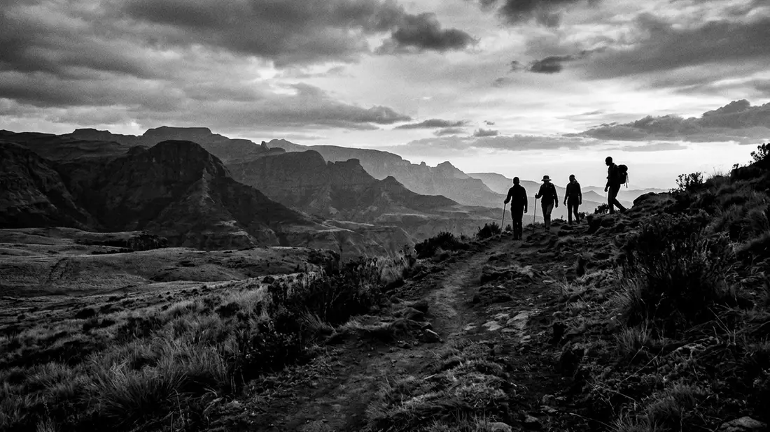 Schwarzweiss-Reportage vom Wahrzeichen Bale-Mountains-Nationalpark in Dinsho, Athiopien
