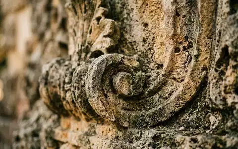 Extreme Makroaufnahme eines Materialdetails am Wahrzeichen Vizcaya Museum and Gardens in Miami USA, taktile Struktur - Foto: THN
