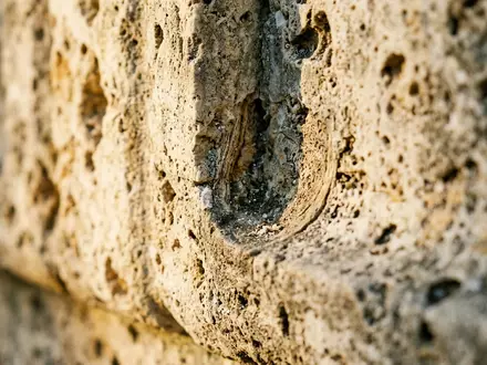Extreme Makroaufnahme eines Materialdetails am Wahrzeichen South Beach Miami in Miami Beach USA, taktile Struktur - Foto: THN