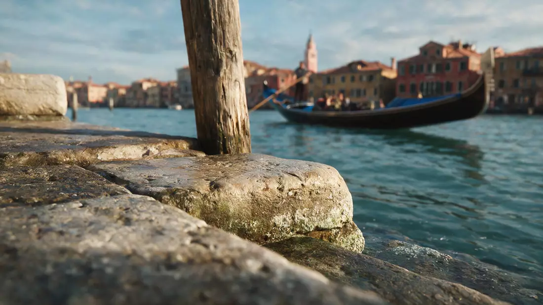 Makroaufnahme eines Materialdetails am Wahrzeichen Canal Grande Venedig, Venedig Italien