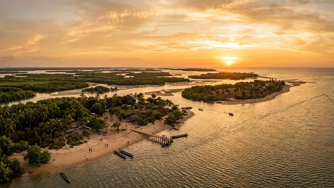 Fotorealistische Ansicht von Bijagos-Archipel in Bissau, Guinea-Bissau im Abendlicht