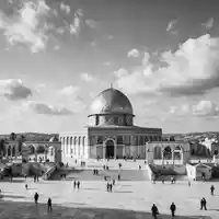 Schwarzweiss-Reportagebild vom Wahrzeichen Felsendom Jerusalem in Jerusalem Israel, dokumentarische Reisefotografie mit starken Kontrasten - Foto: THN