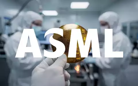 Abstrakte Darstellung einer hochmodernen Halbleiterfertigung mit Fokus auf Silizium-Wafer und technologischem Fortschritt. - Foto: über boerse-global.de