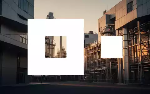 Abstrakte Darstellung einer modernen Industrieanlage bei goldenem Licht, die finanzielle Stabilität symbolisiert. - Foto: über boerse-global.de