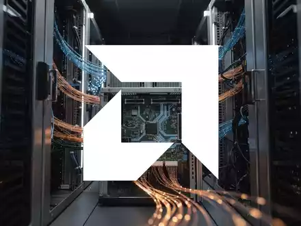 Abstrakte Darstellung von Hochleistungs-Rechenzentren und Halbleitertechnologie mit blauen und bernsteinfarbenen Lichtakzenten. - Foto: über boerse-global.de