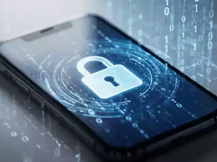 Ein Smartphone-Bildschirm mit einem digitalen Schloss-Symbol, das Cybersicherheit und Kontoschutz darstellt. - Foto: über boerse-global.de