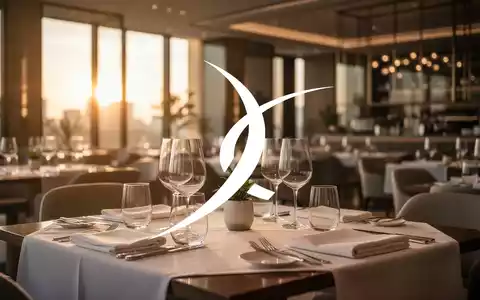 Modernes Restaurantinterieur bei warmem Licht, das wirtschaftliches Wachstum und Stabilität symbolisiert. - Foto: über boerse-global.de