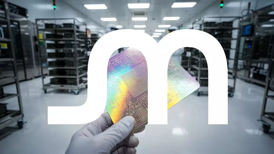 Micron HBM4 Sold Out for 2026, Stock Down 29%: AI Memory Boom or Cyclical Trap?