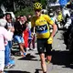 Chri Froome musste einst den Berg hinauflaufen. (Archivbild) - Bild: Stephane Mantey - Pool/LEQUIPE POOL/dpa