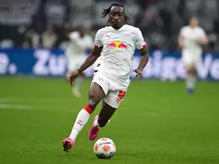 Yan Diomande verlässt RB Leipzig nach einem Jahr schon wieder. (Archivbild) - Foto: Florian Wiegand/dpa