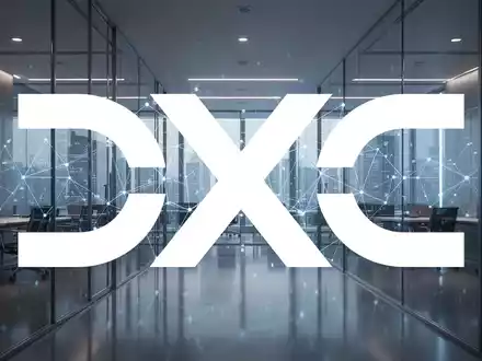 Abstrakte Darstellung moderner IT-Unternehmensstrategie und digitaler Zusammenarbeit in einem professionellen Büroambiente. - Foto: über boerse-global.de