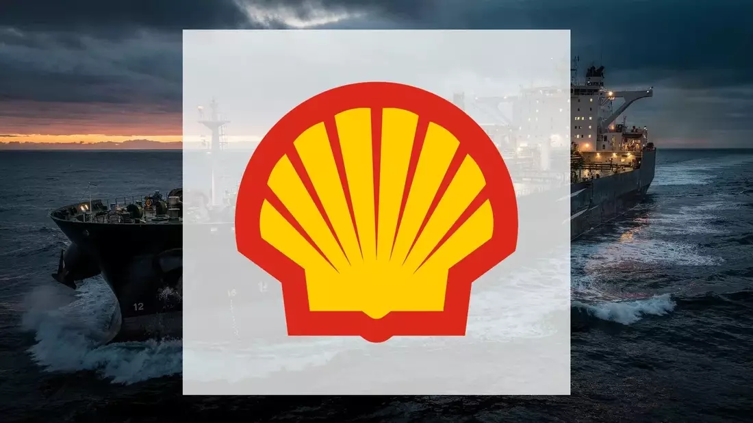 Shell Buyback and Divestments: Shareholder Returns and Portfolio Shift