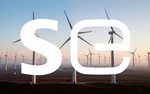 Moderne Windkraftanlage bei Sonnenaufgang, die den Sektor der erneuerbaren Energien symbolisiert. - Foto: über boerse-global.de