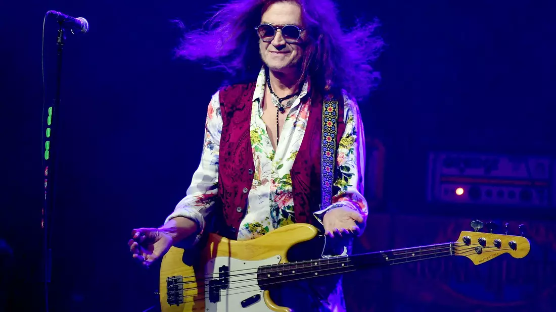 Glenn Hughes muss sich aus gesundheitlichen Gründen vom Bühnenleben verabschieden. (Archivbild) - Bild: Britta Pedersen/dpa-Zentralbild/dpa