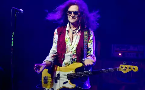 Glenn Hughes muss sich aus gesundheitlichen Gründen vom Bühnenleben verabschieden. (Archivbild) - Foto: Britta Pedersen/dpa-Zentralbild/dpa