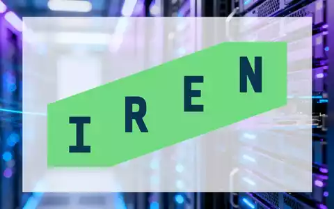 Moderne Rechenzentrum-Infrastruktur mit leuchtenden Server-Racks als Symbol für Cloud-Computing. - Foto: über boerse-global.de