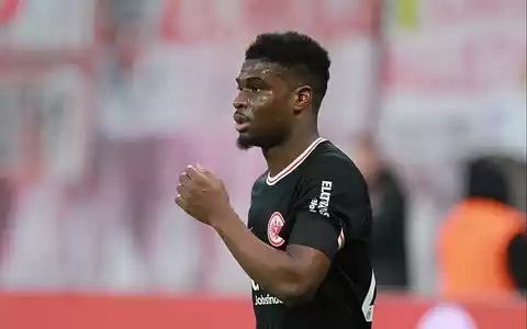 Junior Dina Ebimbe (Eintracht Frankfurt) (Archiv) - Foto: via dts Nachrichtenagentur