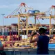 Die deutschen Exporteure erleben gerade wieder bessere Zeiten. (Archivbild) - Bild: Hauke-Christian Dittrich/dpa