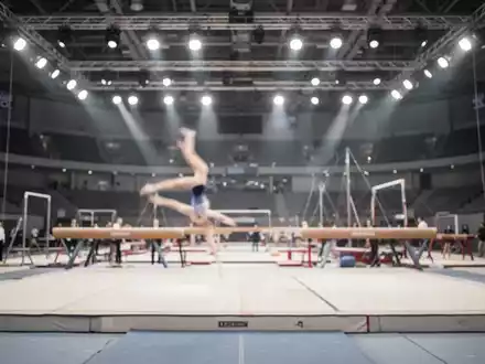 Moderne Sportarena in Luxemburg mit Turnboden für die TeamGym-Europameisterschaft 2028. - Foto: über boerse-global.de