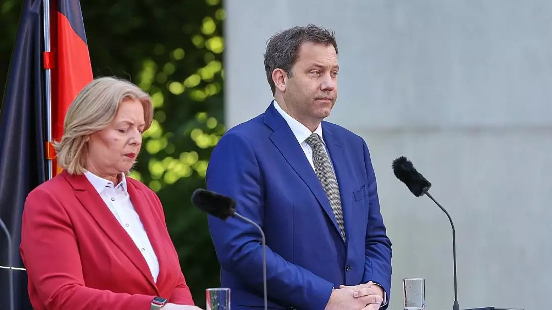 SPD-Bezirk fordert Mitgliedervotum über Parteiführung