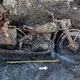 Ein Motorrad der Wehrmacht kam bei Budapest zum Vorschein. Der Volksbund rechnet mit weiteren Funden.  - Bild: Gabor-Kohlrusz/Volksbunds Deutsche Kriegsgräberfürsorge/dpa