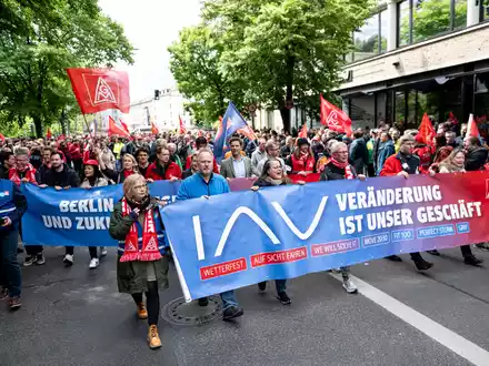 Beim Automobilzulieferer IAV ist die Schließung des Berliner Standorts abgewendet. (Archivbild) - Foto: Fabian Sommer/dpa