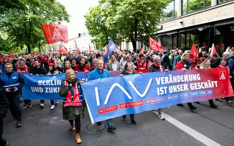 Beim Automobilzulieferer IAV ist die Schließung des Berliner Standorts abgewendet. (Archivbild) - Foto: Fabian Sommer/dpa