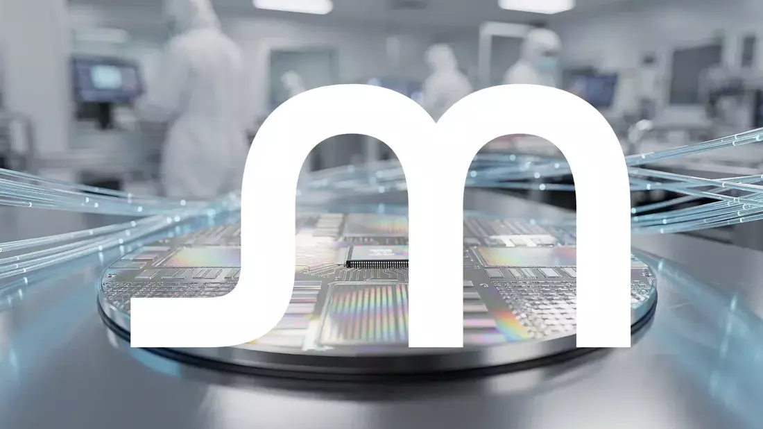 Micron Stock Whipsaws Amid AI Demand, CEO Insider Sales, and Gen-6 SSD Push