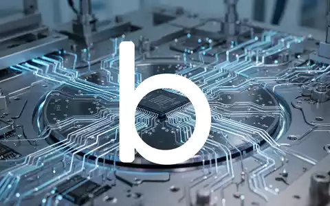 Abstrakte Darstellung von hochmoderner Halbleiterfertigung und Mikrochip-Technologie in einer sauberen Industrieumgebung. - Foto: über boerse-global.de