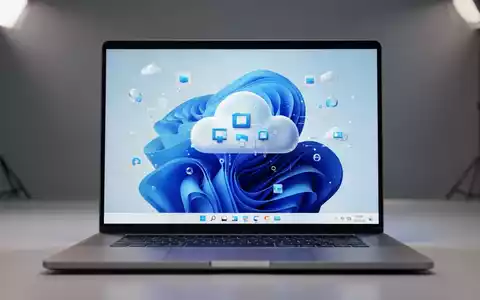 Ein moderner Laptop-Bildschirm mit der Windows-11-Oberfläche, symbolisiert Cloud-Software und Systemverwaltung. - Foto: über boerse-global.de