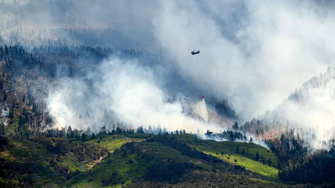 In Utah brennt es zurzeit vielerorts (Archivbild).  - Bild: Noah Berger/FR34727 AP/AP/dpa