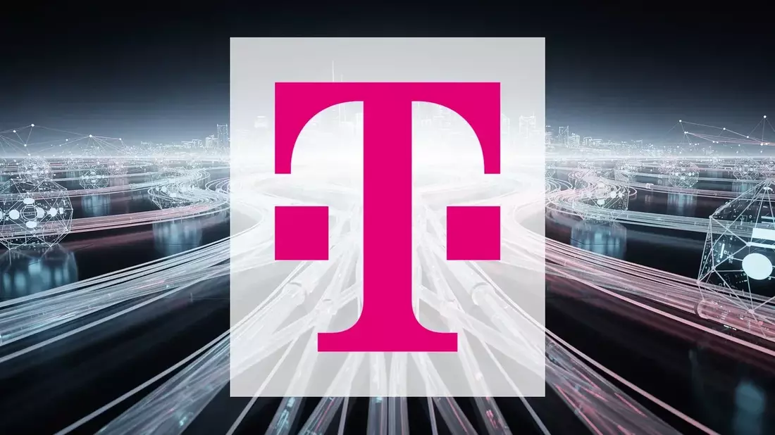 Deutsche Telekom Expands Buyback to €5B, Q2 Beats, Lifts Cash Flow Guidance