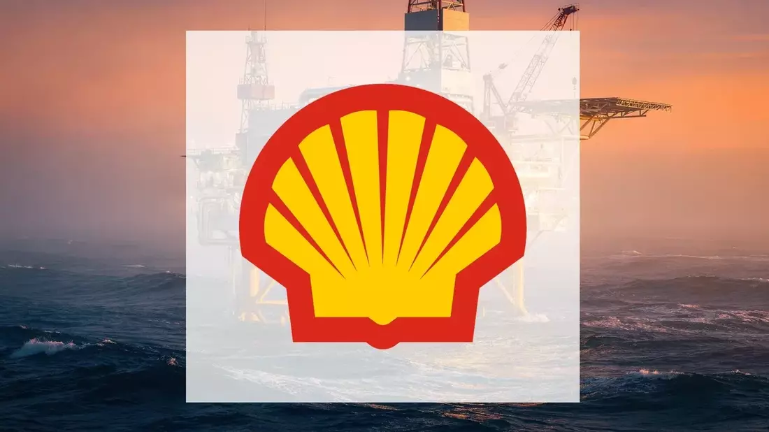 Shell Q2 Earnings Beat, Buybacks Surge Amid Portfolio Shift