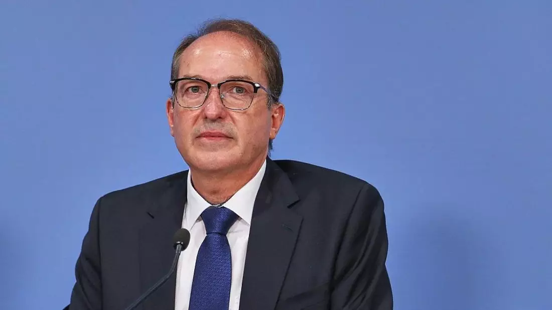 Dobrindt warnt vor hybriden Angriffen auf Deutschland