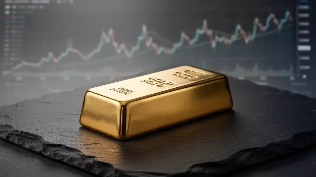 Gold Hits $4,401 on Weak Jobs Data, Central Bank Buying Offsets ETF Outflows