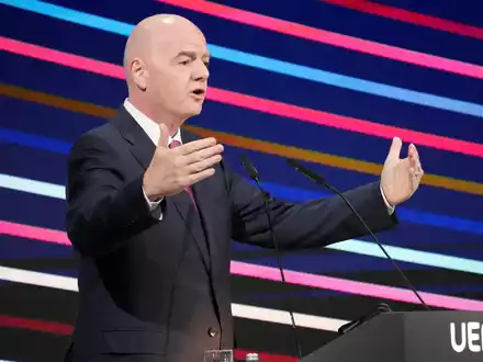 FIFA-Chef Gianni Infantino kämpft um sein Amt. (Archivbild) - Foto: Darko Vojinovic/AP/dpa