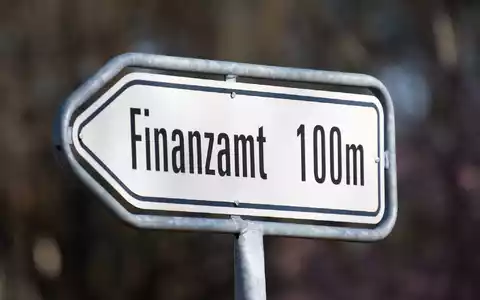 Bei der Einkommensteuer soll sich einiges ändern. (Illustration) - Foto: Soeren Stache/dpa-Zentralbild/dpa