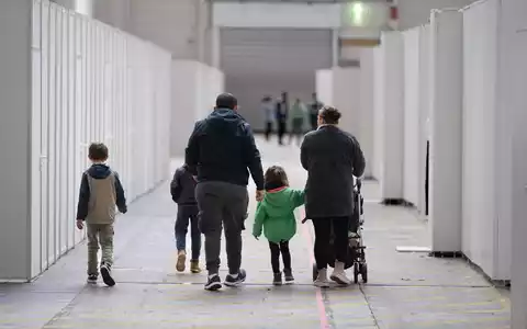 Kommt die Familie nach Deutschland nach? Für subsidiär Schutzbedürftige ist das die sehr große Ausnahme. (Archivbild) - Foto: Boris Roessler/dpa