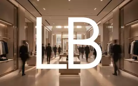 Elegantes, minimalistisches Interieur eines gehobenen Kaufhauses mit weichem, atmosphärischem Licht. - Foto: über boerse-global.de