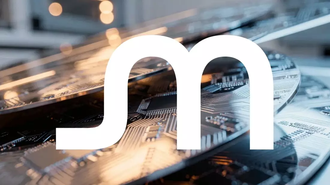 Micron Stock Drops 31% Despite Record Q3 and HBM4 Sold Out Through 2027