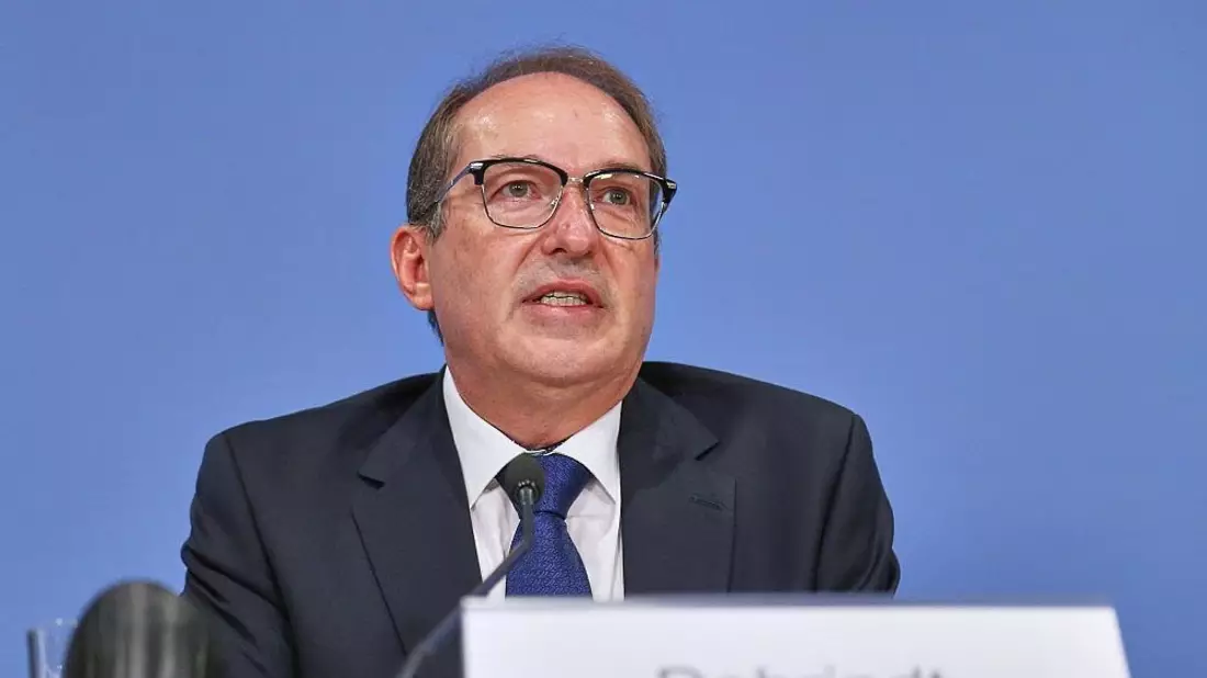Dobrindt verdoppelt Anti-Drohnen-Einheiten der Bundespolizei