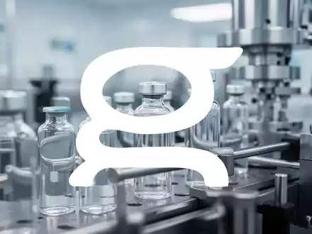Abstrakte Darstellung einer modernen pharmazeutischen Fertigung mit Glasfläschchen und Fokus auf Präzisionstechnik. - Foto: über boerse-global.de
