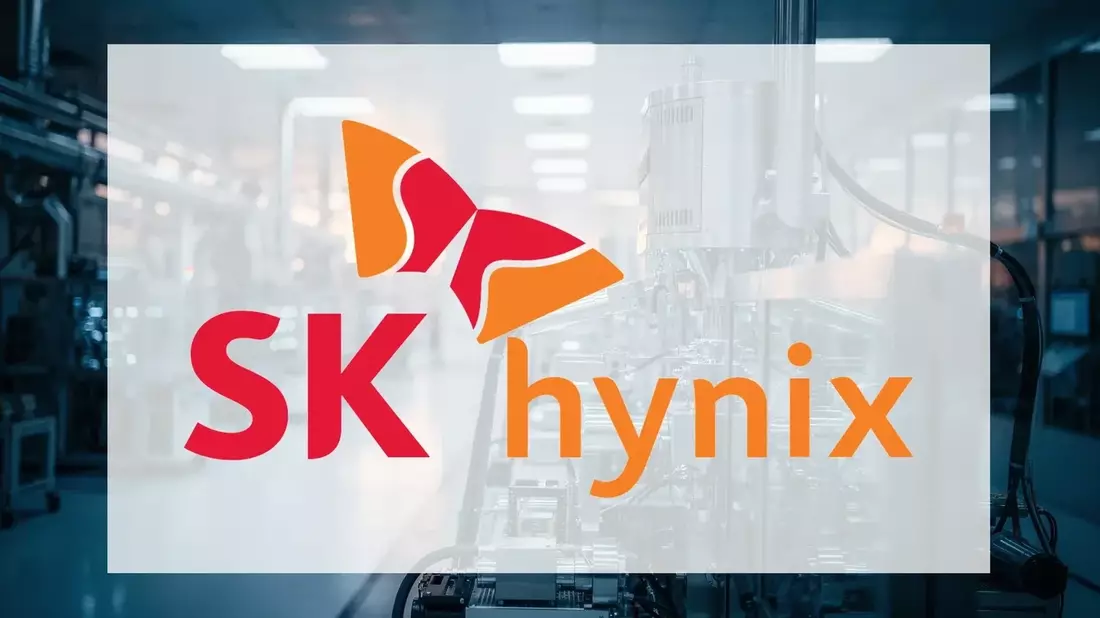 SK Hynix Stock Slumps 52% from High Amid Record Earnings, Union Risk, and HBM4 Ramp