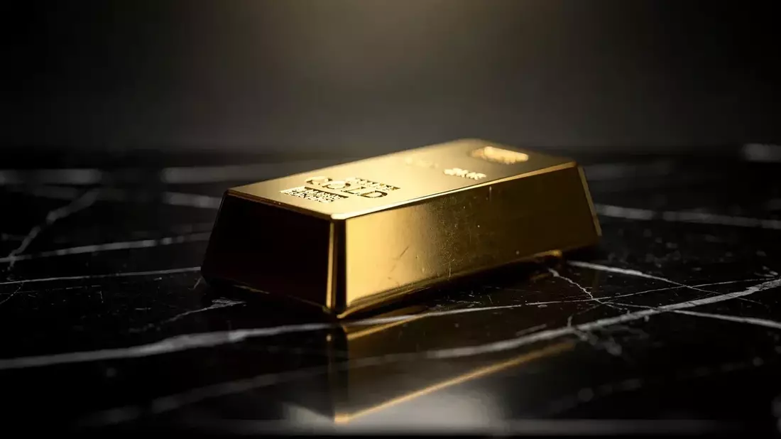 Gold Rally at $4,401 Awaits Wednesday CPI Data as Fed Cut Bets Rise