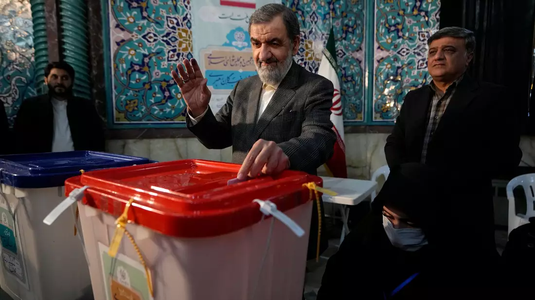 Mohsen Resai ist neuer Vorsitzender des Nationalen Sicherheitsrats im Iran. (Archivbild) - Bild: Vahid Salemi/AP/dpa